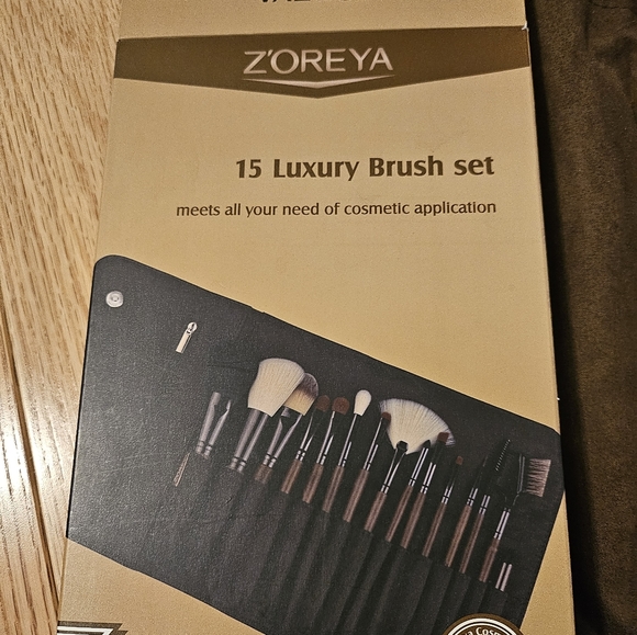 Z'oreya 15 makeup brushes set - Picture 7 of 7